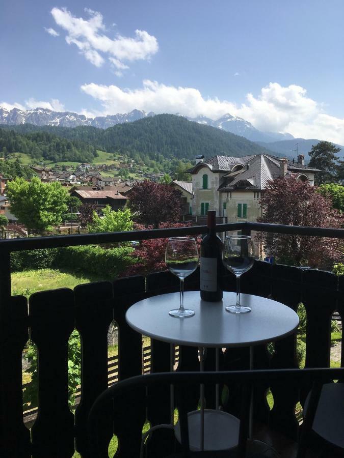 La Finestra Sulle Dolomiti - The Window To The Dolomites Apartment Фиера ди Примиеро Екстериор снимка